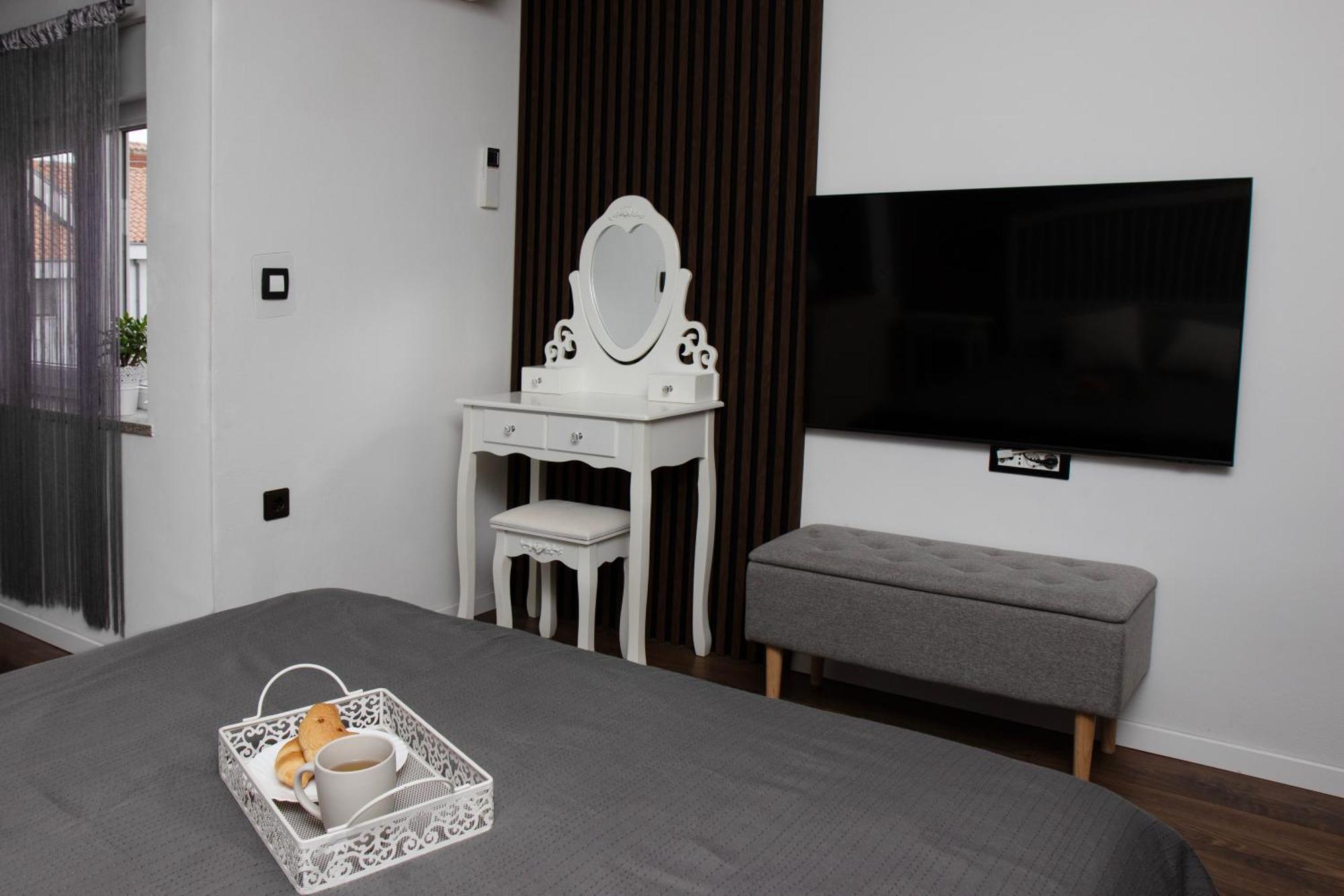 Apartments Ariana Umag Eksteriør bilde